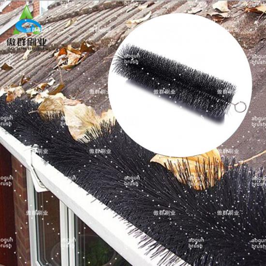 Cepillo de lombriz telescópico para limpieza de techos 