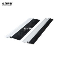 sello de la puerta tira de cepillo