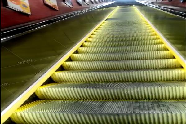 ¿Dónde encontrar el fabricante profesional de cepillos de seguridad para escaleras mecánicas Thyssen? - Aoqun